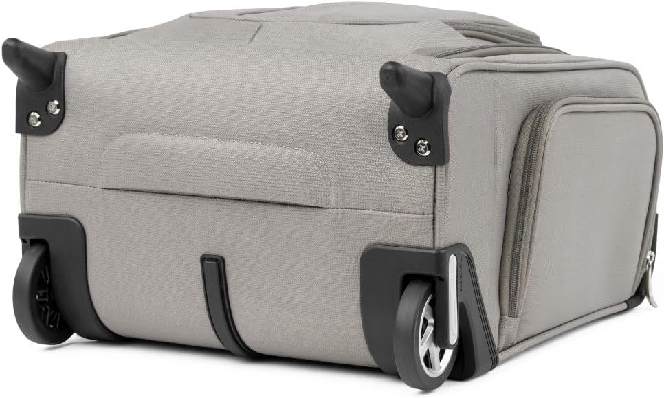 image:imageTravelpro Maxlite 5 Softside CarryOn Underseat Black 15InchChampagne